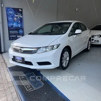 Honda Civic Sedan LXS 1.8/1.8 Flex 16V Mec. 4p 4 portas
