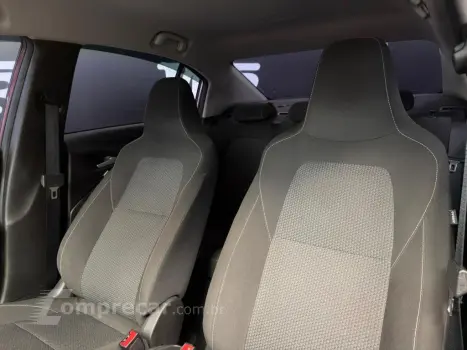 ONIX 1.0 Turbo Plus LT