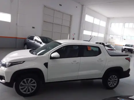 STRADA 1.3 FIREFLY FLEX FREEDOM CS MANUAL