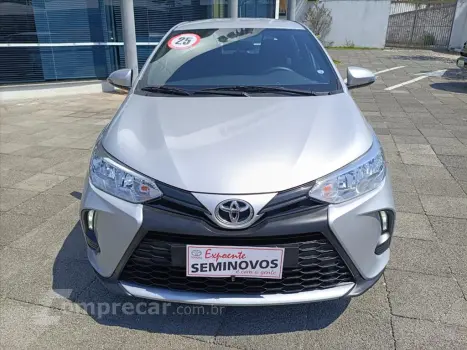 Toyota YARIS 1.5 16V FLEX XL MULTIDRIVE 4 portas