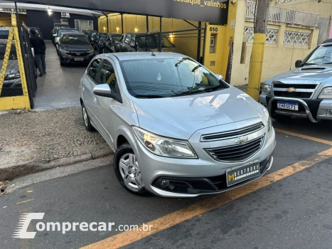 ONIX HATCH LT 1.0 8V FlexPower 5p Mec.