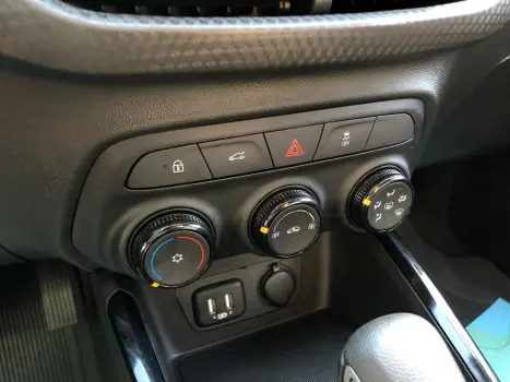 Onix 1.0 Turbo Flex Plus Automático