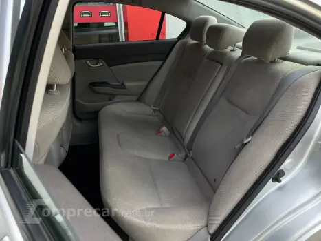 CIVIC 1.8 LXS 16V FLEX 4P MANUAL