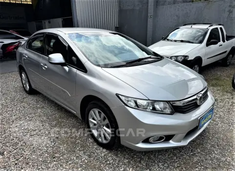 Civic 1.8 16V 4P FLEX LXS AUTOMÁTICO
