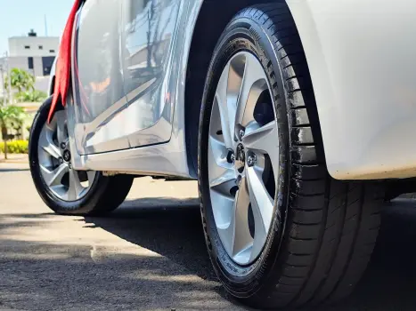 HB20S 1.6 PREMIUM 16V FLEX 4P AUTOMÁTICO