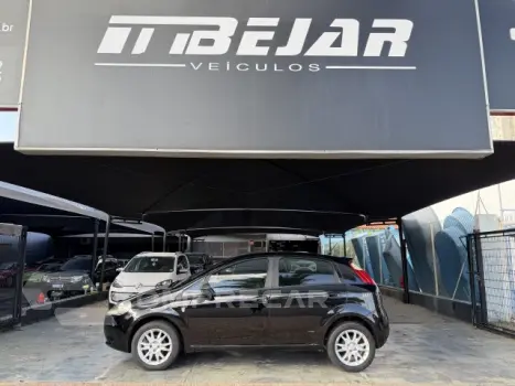 PUNTO - 1.4 ATTRACTIVE ITALIA 8V 4P MANUAL