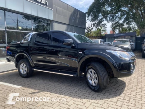 L200 TRITON 2.4 16V Turbo Sport GLS CD 4X4