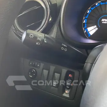 KWID Intense 1.0 Flex 12V 5p Mec.