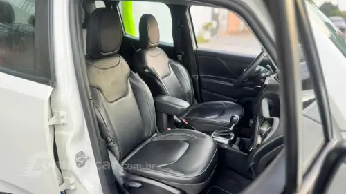 RENEGADE 1.3 T270 Turbo Longitude