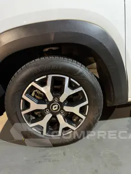 KWID 1.0 12V SCE Outsider