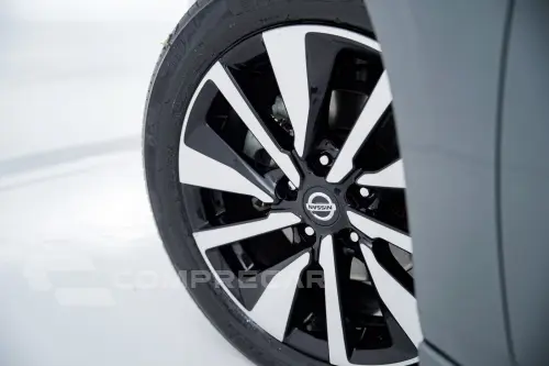 Sentra Exclusive 2.0 16V Aut.
