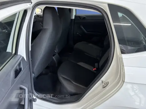 Polo Track 1.0 Flex 12V 5p