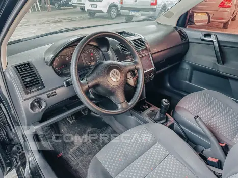 POLO SEDAN 1.6 MI 8V