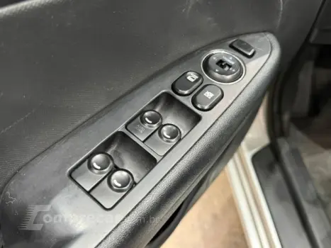 I30 - 2.0 MPI 16V 4P AUTOMÁTICO