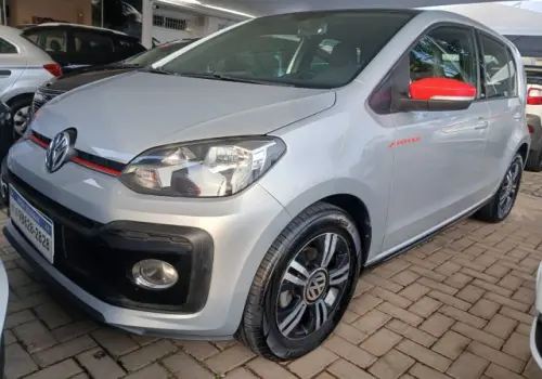 Volkswagen UP - 1.0 TSI PEPPER 12V 4P MANUAL 4 portas
