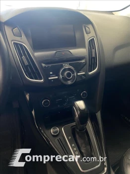 FOCUS 2.0 TITANIUM SEDAN 16V FLEX 4P POWERSHIFT