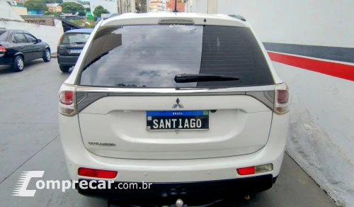 OUTLANDER 2.0 16V 160cv Aut.