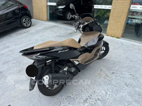 PCX 160 DLX