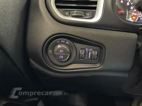 RENEGADE 1.8 16V FLEX LONGITUDE 4P AUTOMÁTICO