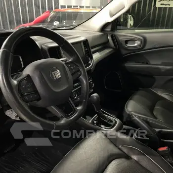 TORO 2.0 16V Turbo Freedom 4WD AT9