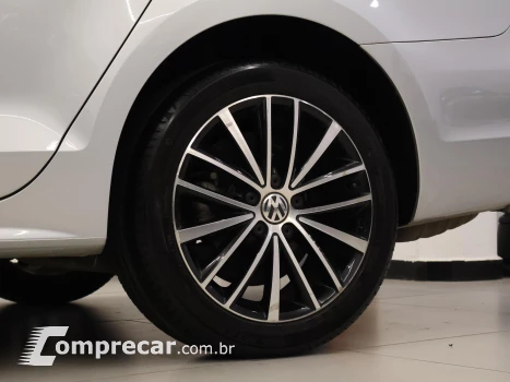 JETTA 2.0 TSI Highline 211cv