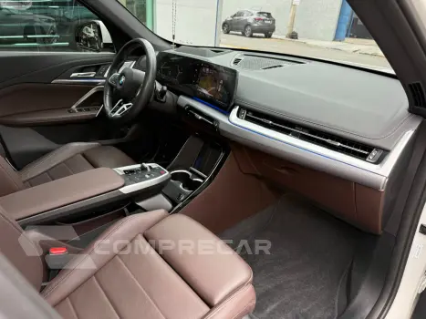 X1 2.0 16V Turbo Sdrive20i M Sport