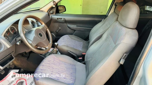 CELTA 1.0 MPFI Life 8V