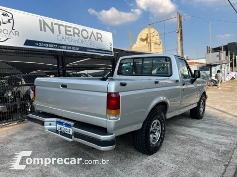 F-1000 2.5 XLT 4X2 CS 8V Turbo