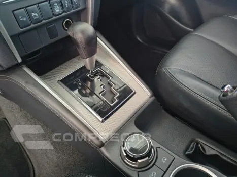 L 200 Triton 2.4 16V OUTDOOR HPE-S 4X4 CABINE DUPLA TURBO DI