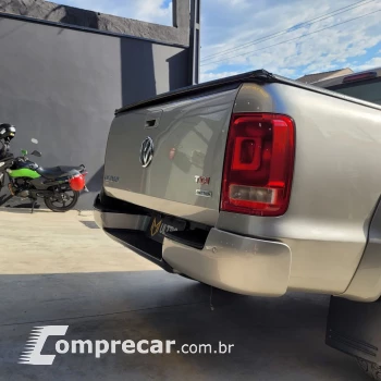 AMAROK Trendline CD 2.0 TDI 4X4 Dies Aut
