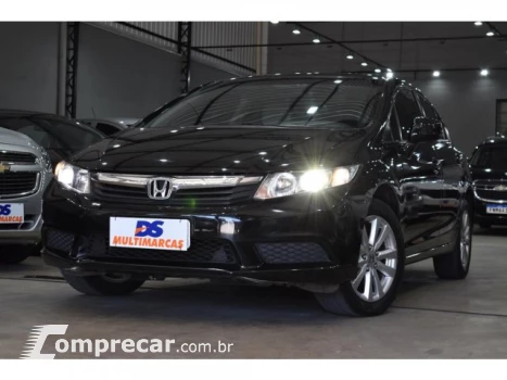 HONDA CIVIC - 1.8 LXS 16V 4P MANUAL 4 portas