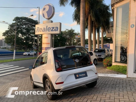 up! cross 1.0 TSI Total Flex 12V 5p