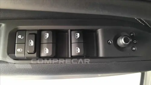 COMPASS 1.3 T270 TURBO FLEX LONGITUDE AT6