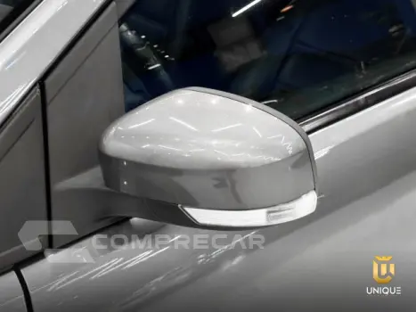FOCUS HATCH - 2.0 TITANIUM HATCH 16V 4P AUTOMÁTICO