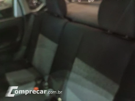 Fiesta Sedan 1.0