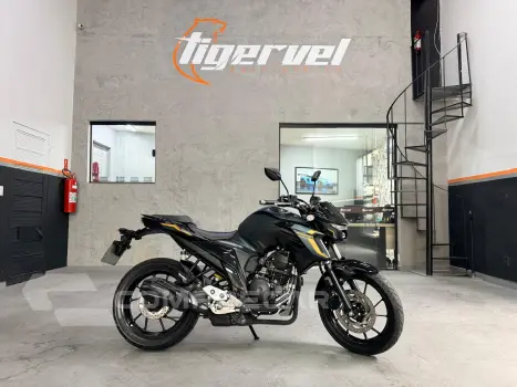 Fazer 250