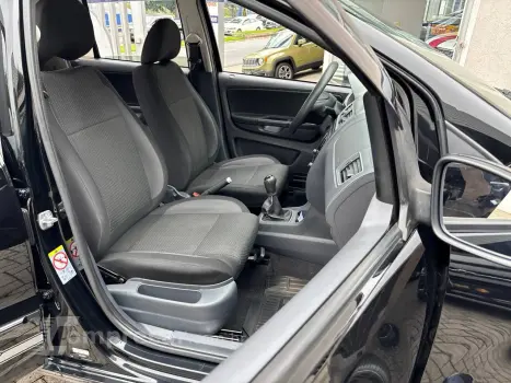 Fox Connect 1.6 Flex 8V 5p