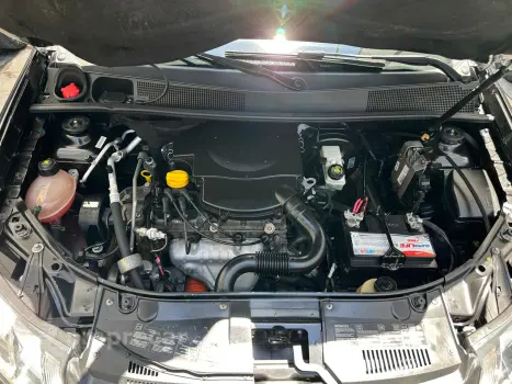 LOGAN 1.6 16V SCE Expression