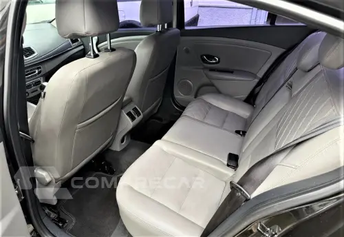 Fluence 2.0 16V 4P FLEX PRIVILÉGE AUTOMÁTICO