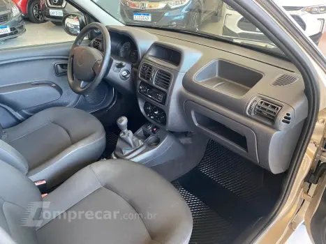 CLIO 1.0 Authentique 16V