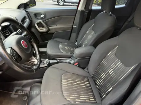 TORO 2.0 16V Turbo Freedom 4WD