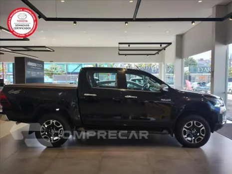 HILUX 2.8 D-4D TURBO DIESEL CD SRX 4X4 AUTOMÁTICO