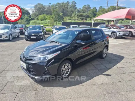 Toyota YARIS 1.5 16V FLEX XS MULTIDRIVE 4 portas