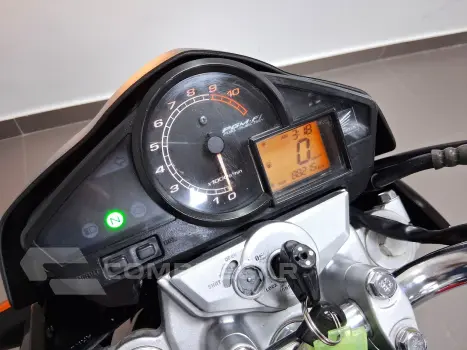 HONDA CB 300R