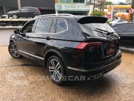 Tiguan 2.0 300 Tsi Gasolina Allspace R-Line Automático