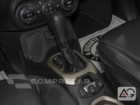 RENEGADE 1.8 16V Longitude