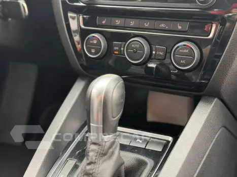 JETTA Highline 2.0 TSI 16V 4p Tiptronic