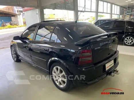 ASTRA 2.0 MPFI SS 8V FLEX 4P MANUAL