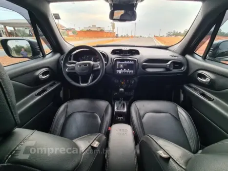 RENEGADE 1.3 T270 TURBO FLEX S 4X4 AT9