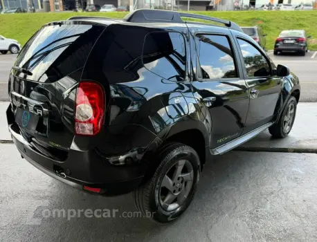 DUSTER TECHROAD 2.0 Hi-Flex 16V Aut.